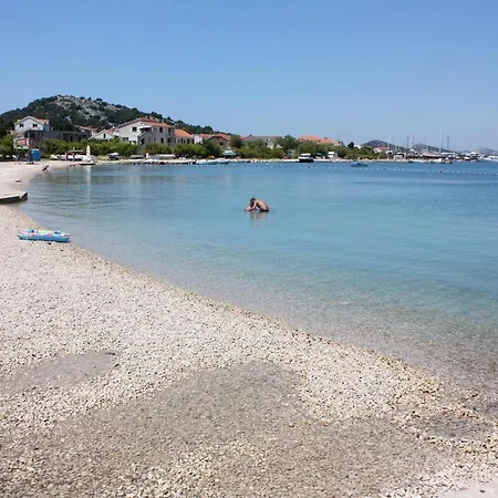 Family Friendly With A Swimming Pool - 20819 * Murter