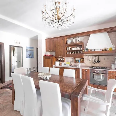 Apartment Family Friendly With A Swimming Pool - 20819