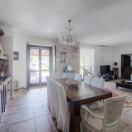 Apartment Family Friendly With A Swimming Pool - 20819