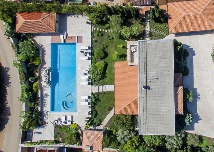 Family Friendly With A Swimming Pool - 20819 Appartement Murter