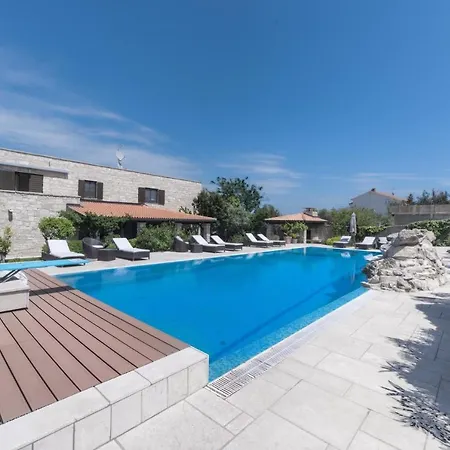 Family Friendly With A Swimming Pool - 20819 Appartamento